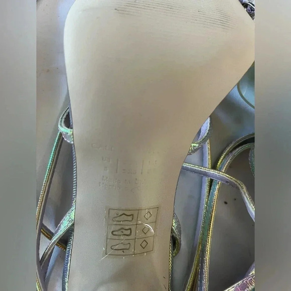 Call it spring rhinestone gold block heels size 8 - Picture 4 of 6